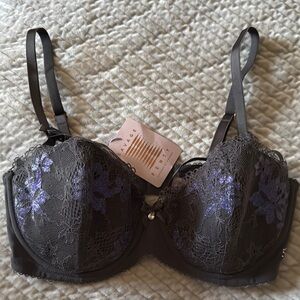 Savage X Fenty Lace Bra - Black and Purple